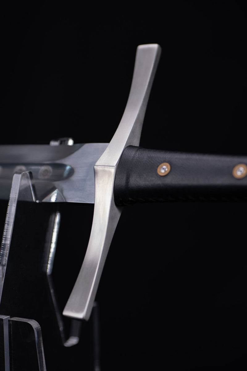 Ravenfang Longsword