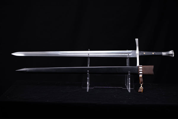 Ravenfang Longsword